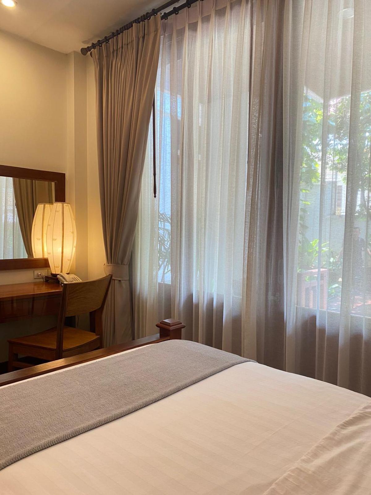 Athena Hotel Паксе Экстерьер фото