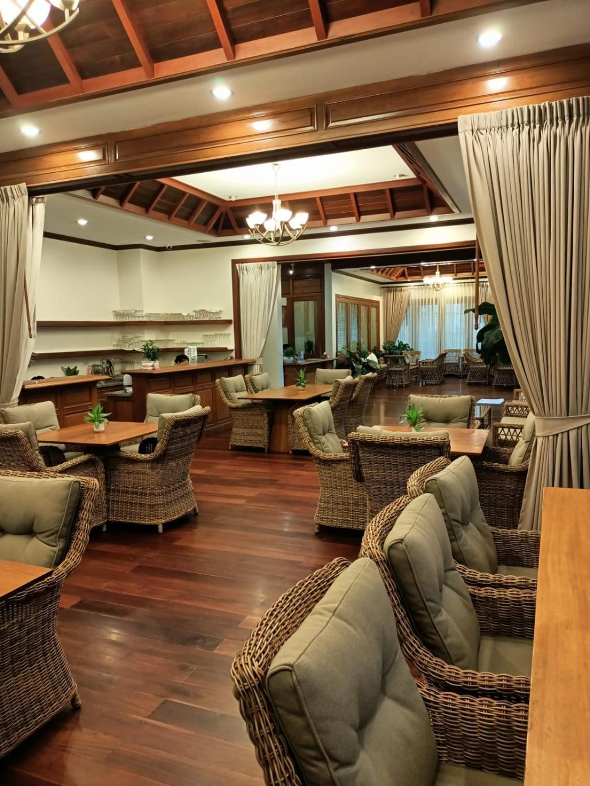 Athena Hotel Паксе Экстерьер фото